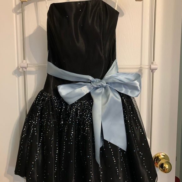 Laura petite - black tutu dress - Picture 1 of 4